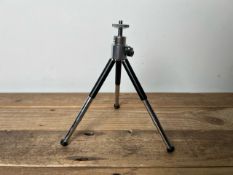 3 x Extendable Camera Tripods- No Reserve