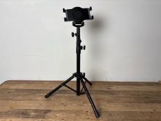 Tripod With Mount- No Reserve