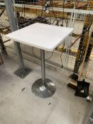 Pedestal Table, No Reserve