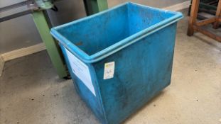 Plastic Mobile Tub - No Reserve