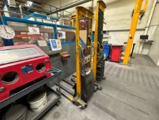 Manual Hand Forklift - No Reserve