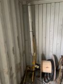 Portable Light, No Reserve