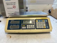 Finishing Scales - No Reserve