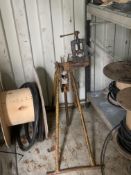 Pipe Bender, No Reserve