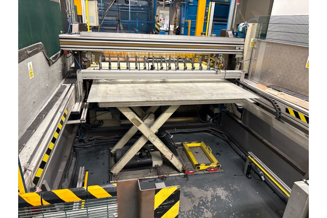 Hauser Slitting Machine - No Reserve - Image 2 of 16