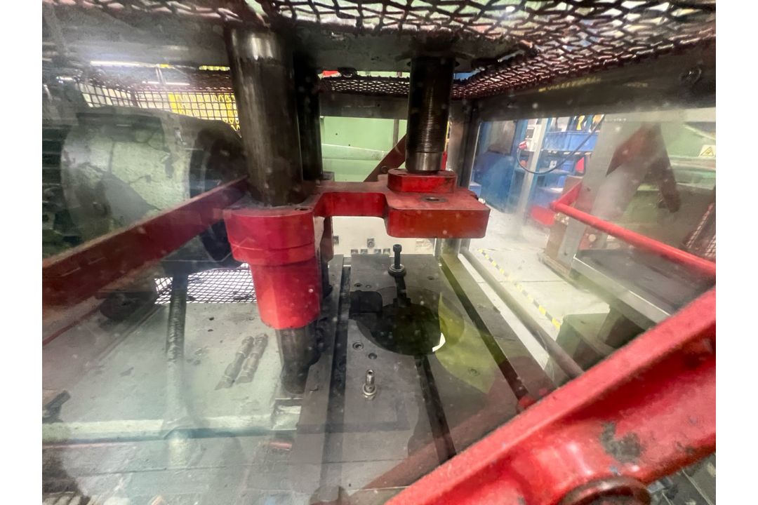 Hare Mechanical Sheet Metal Notcher - No Reserve - Image 4 of 5