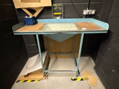Light Box Table - No Reserve