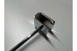 6 x Boxes of 100 Chrome Prongs
