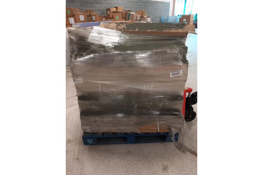 500 x Single LED Tube Lights Brand New No Reserve - Image 2 of 2