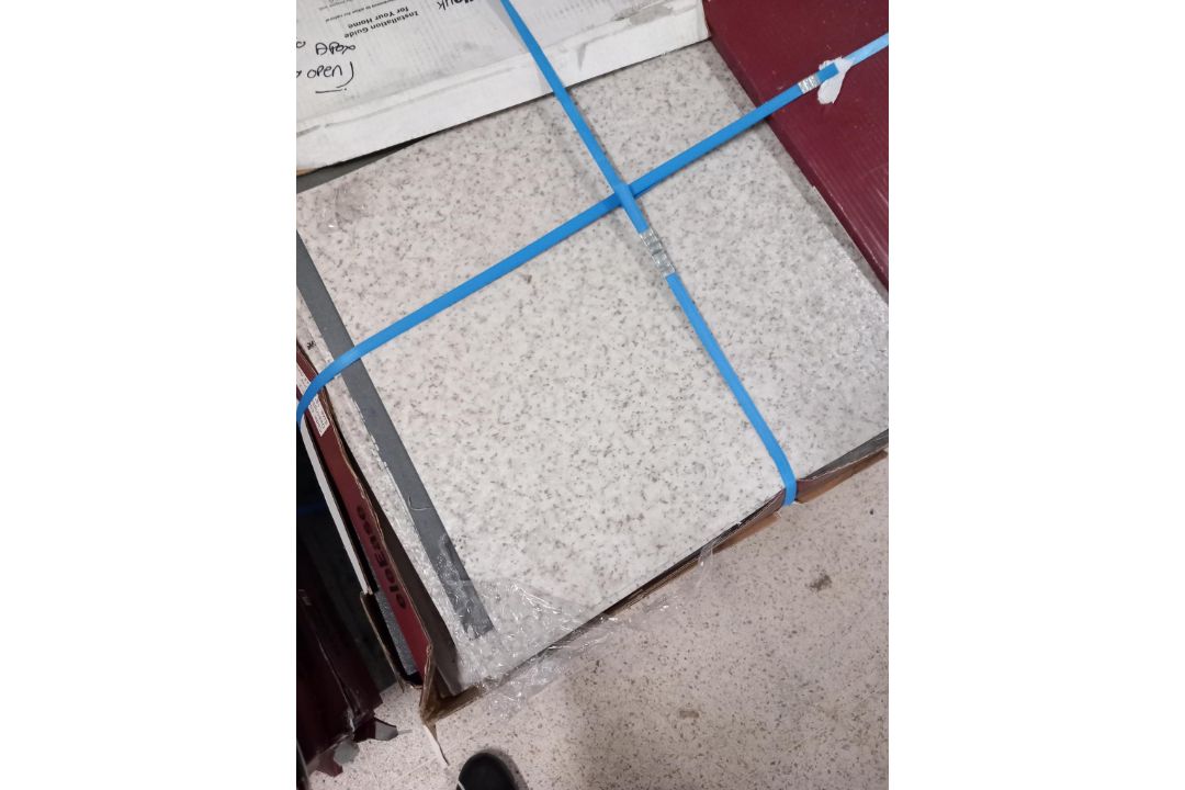 EleEase Floor Tiles - Grey (40pks of 10) Brand New - No Reserve - Image 1 of 2