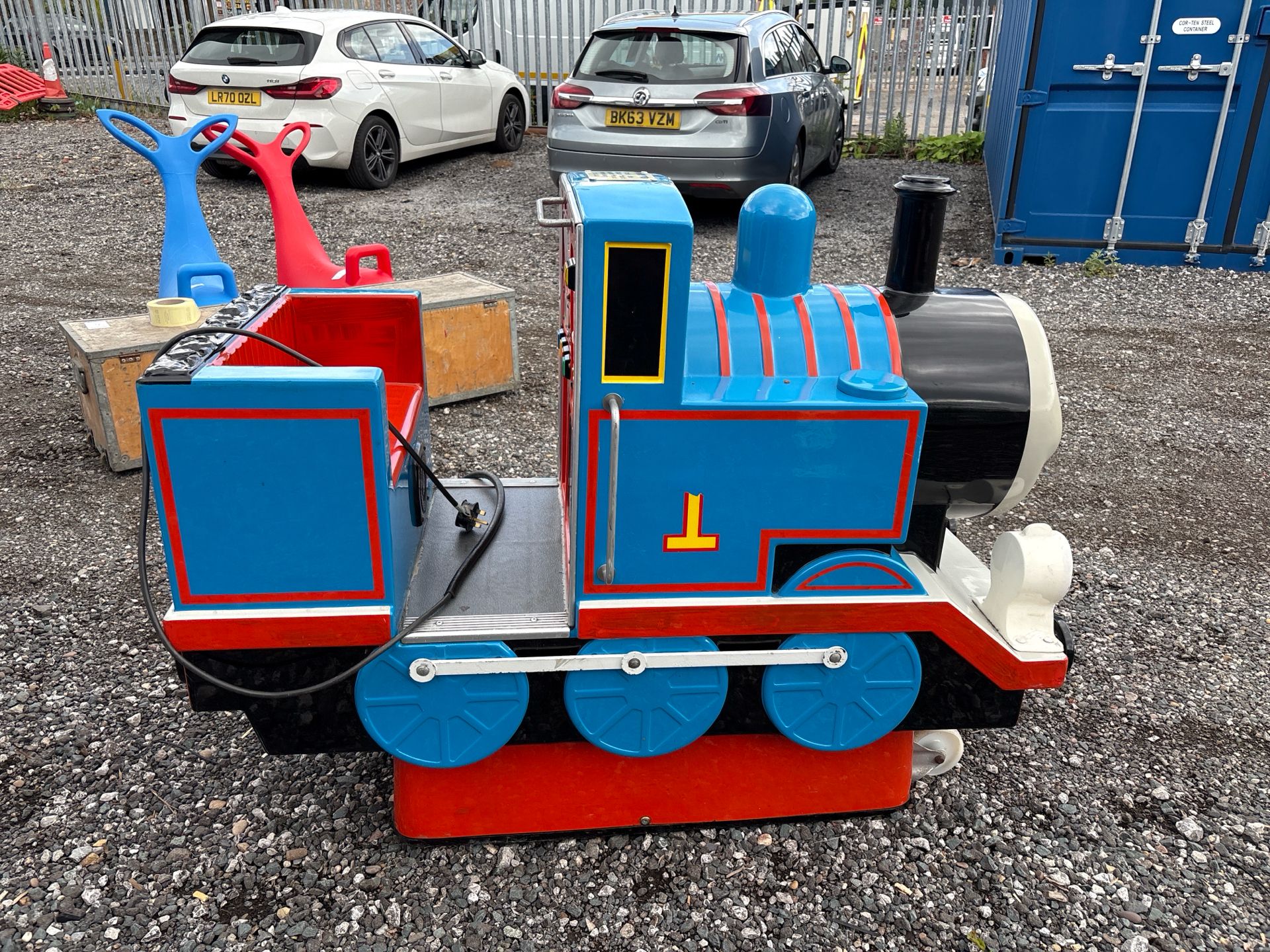 Thomas the Tank Engine Ride Along - Image 5 of 6