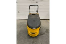 Lavor Floor Scrubber - No Reserve