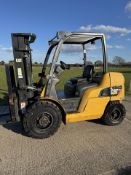 Caterpillar 4 Tonne Diesel Forklift Triple Mast 5084 Hours