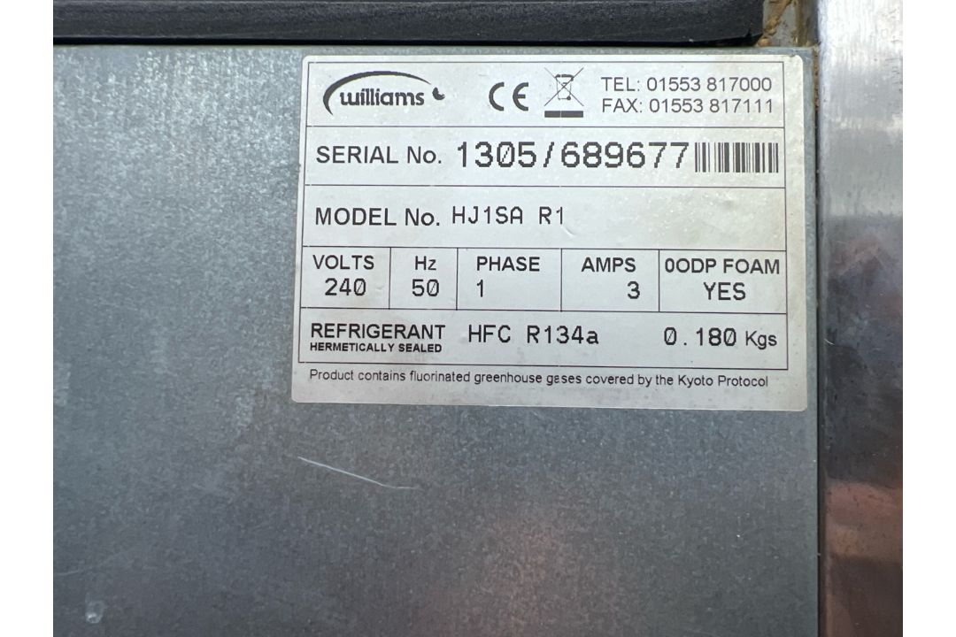 Commercial Grade Williams Refrigerator - Image 6 of 7