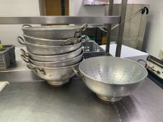 7x Metal Commercial Colander