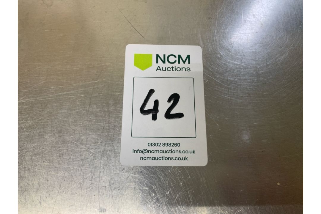 Interlevin 3 Door Under Counter Fridge - NEXT BID WINS - Image 10 of 10