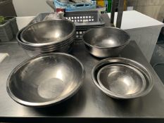 Assorted Metal Mixing Bowls - No Reserve