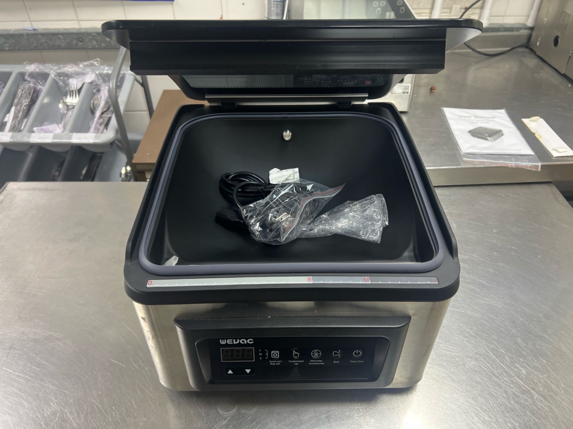 Wevac Vacuum Sealer - No Reserve - Image 3 of 6