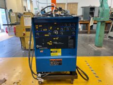 Syncrowave 250 DX Welding Station