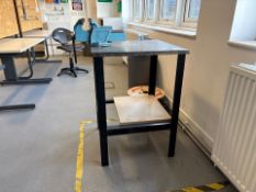 Metal Work Table With Vice - No Reserve