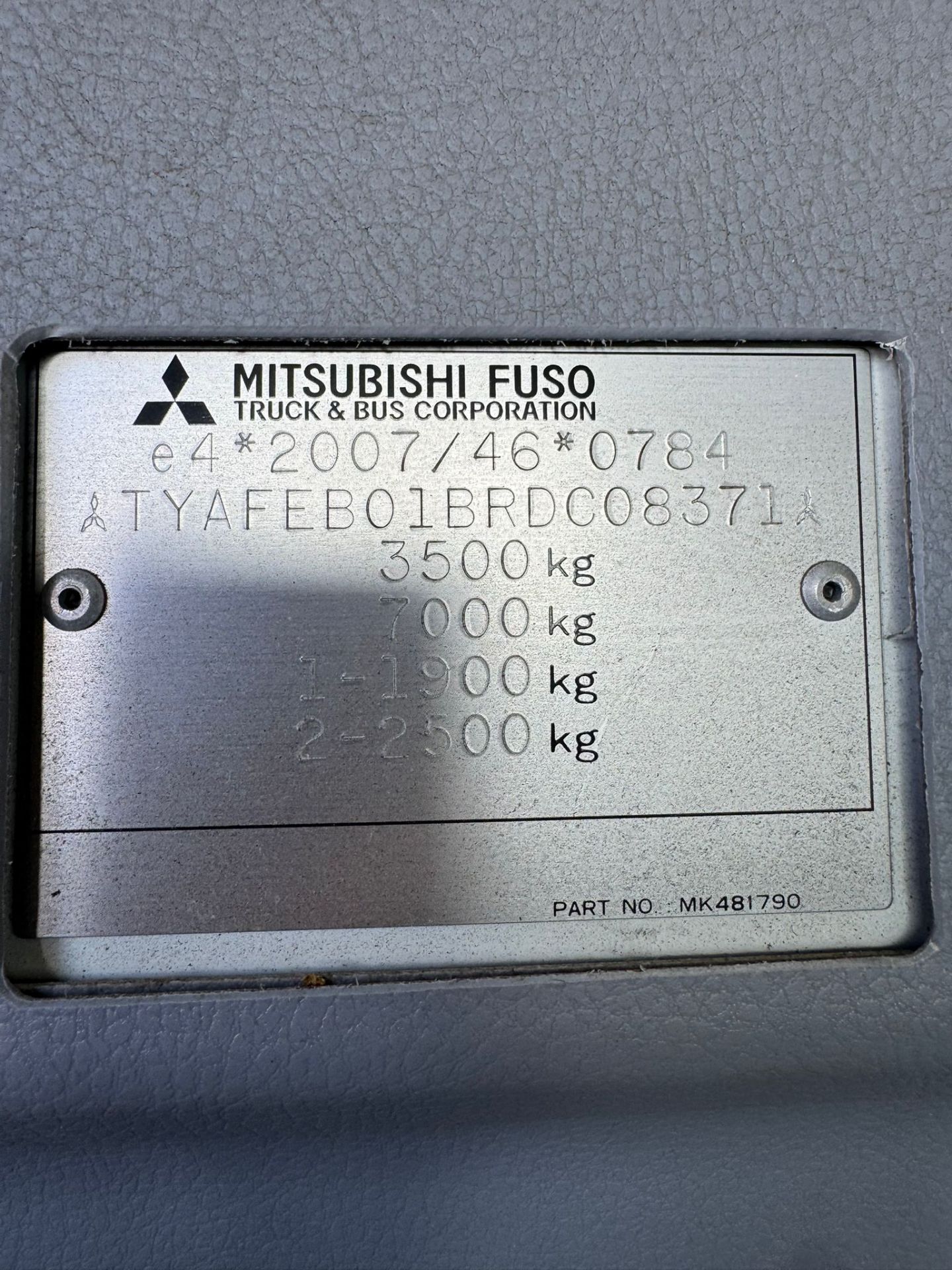 2021 Mitsubishi Canter Fuso 3C13, 62895 Miles, With Rapide Tanker, Battoni 2000 Pump & Honda Engine - Image 16 of 19