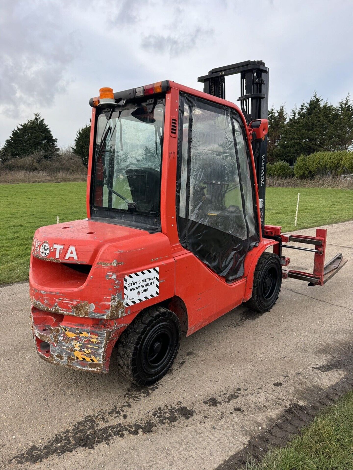 2008 Toyota 3 Tonne Diesel Forklift With Brick Clamp Fork Positioner & Side Shift, 4723 Hours - Image 4 of 6