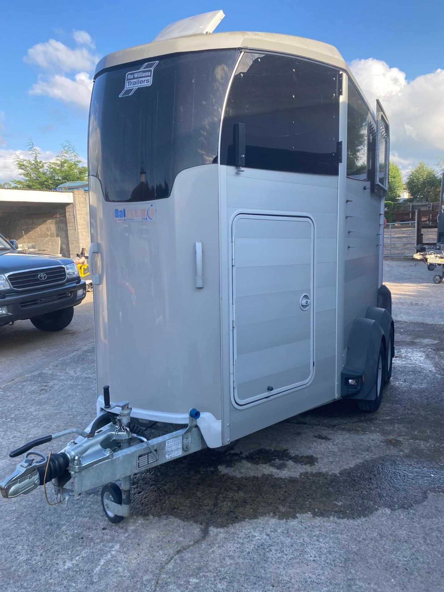 2021 Ifor Williams 506 Double Horsebox With Tack Locker - Image 2 of 10