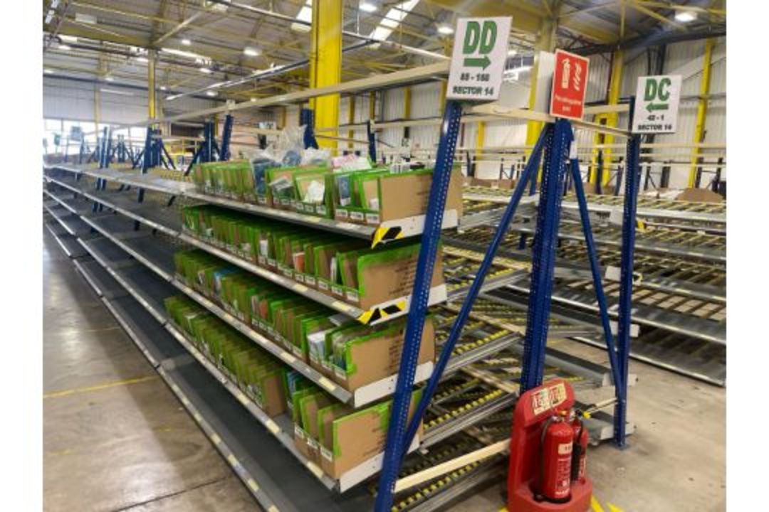 181 Bays of Back To Back Flow Racking Consists 224 Frames, 910 Flow Shelves, Dismantled & Palletised - Image 15 of 27