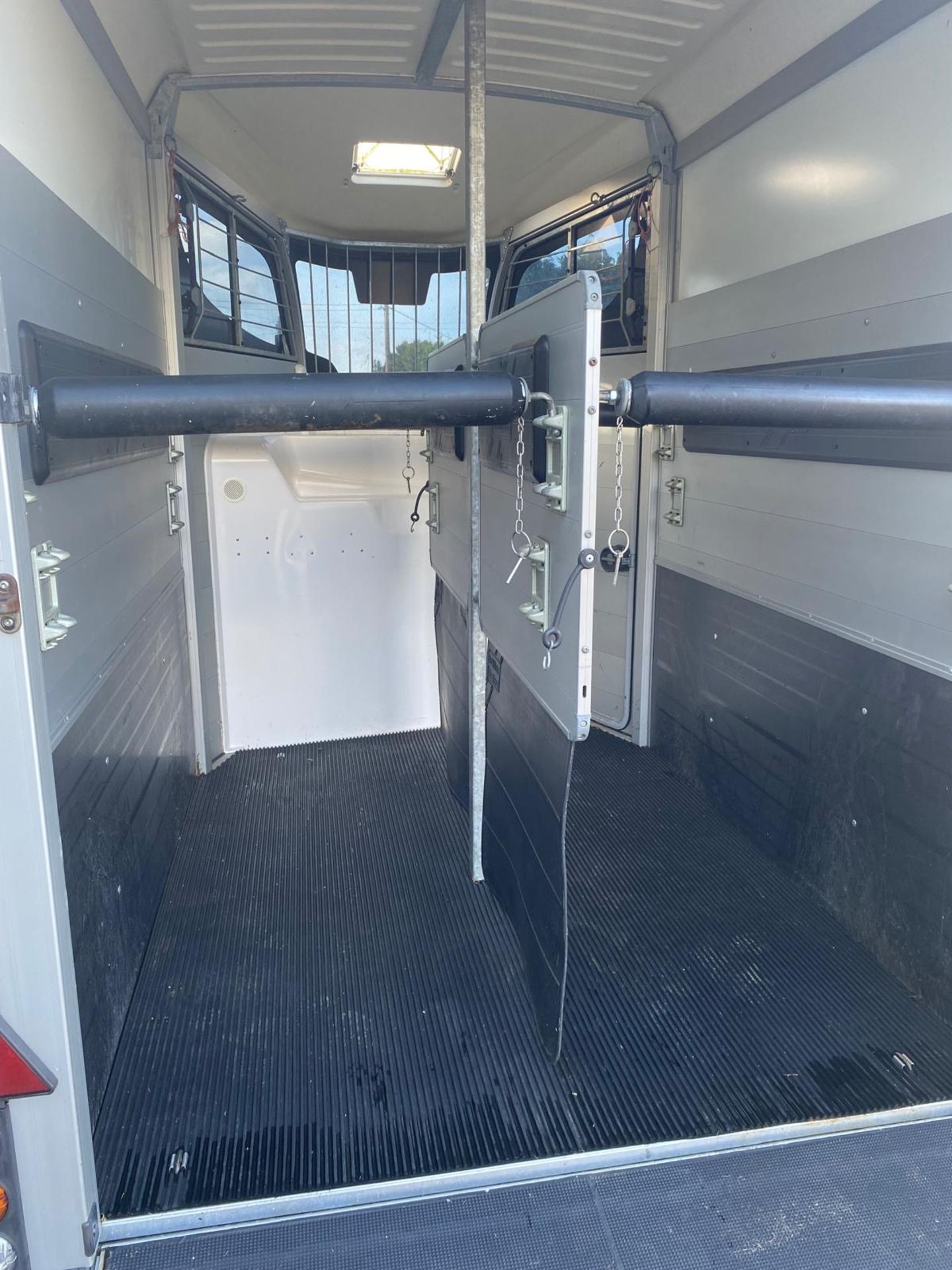 2021 Ifor Williams 506 Double Horsebox With Tack Locker - Image 8 of 10