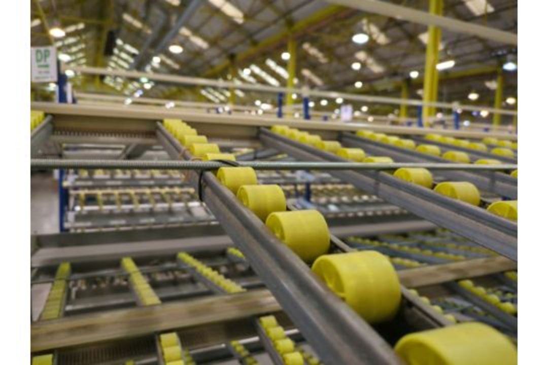 181 Bays of Back To Back Flow Racking Consists 224 Frames, 910 Flow Shelves, Dismantled & Palletised - Image 16 of 27