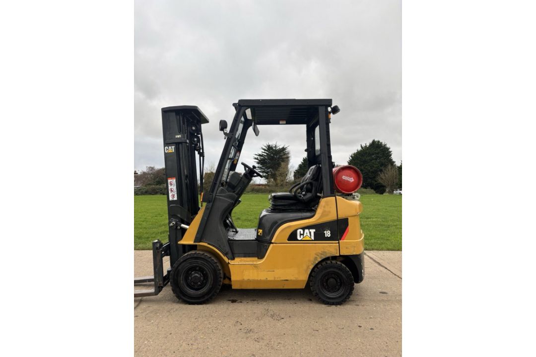 Caterpillar GP18NT 2017 Gas Powered Forklift Truck, 8185 Hours - Image 2 of 12