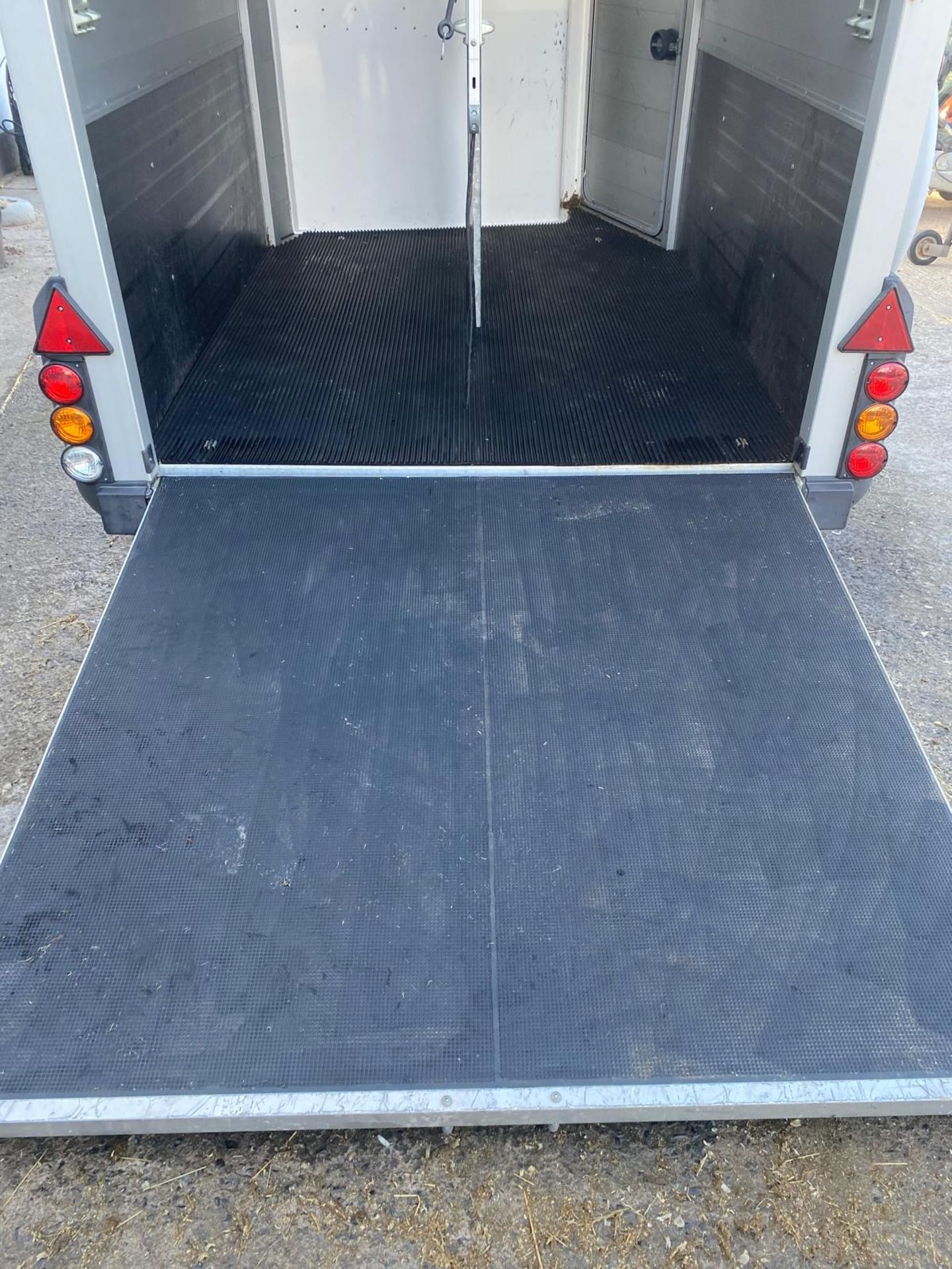 2021 Ifor Williams 506 Double Horsebox With Tack Locker - Image 9 of 10