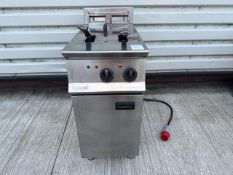 Lincat Electric Twin Fryer, No Reserve