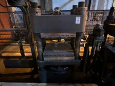 100 Tonne Hydraulic Press - No Reserve
