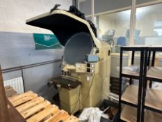 Hauser P750 Profile Projector - No Reserve