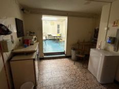 Contents of Welfare Room - No Reserve