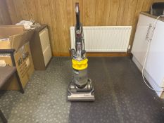 Dyson Hoover - No Reserve