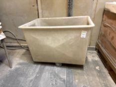 Mobile Plastic Tub - No Reserve