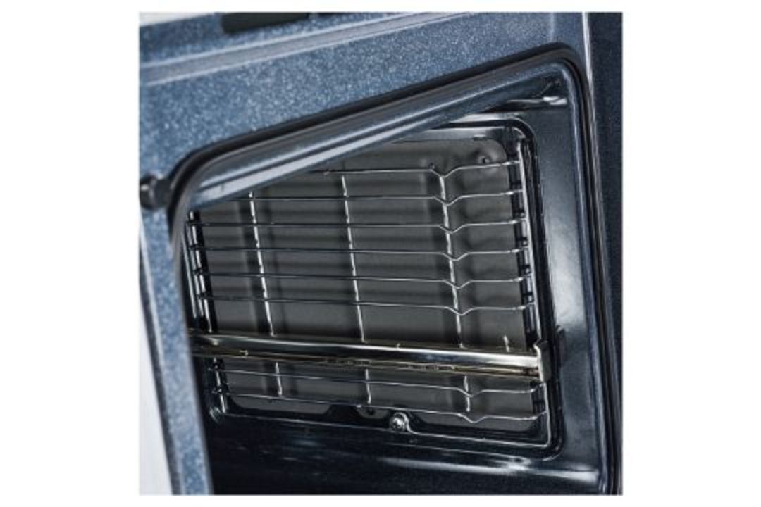 Brand New- Electric Oven- Model- ST SEB602TCC - Image 3 of 8