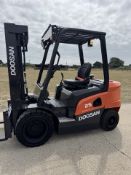 2022 Doosan 2.5 Tonne Diesel Forklift, Container Spec, 4419 Hours