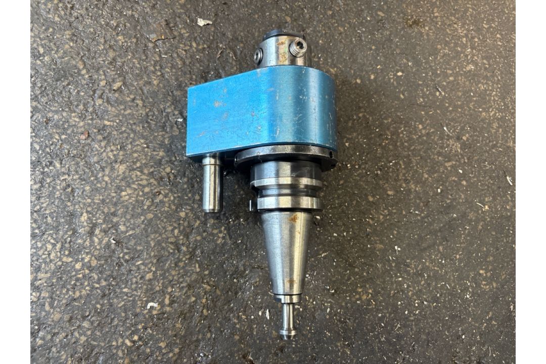 BT 40 Through Coolant Adaptor 25 Dia Shank - Image 1 of 6