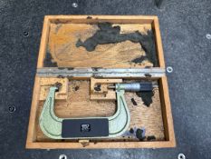 PAV 100-125mm External Micrometer NO RESERVE