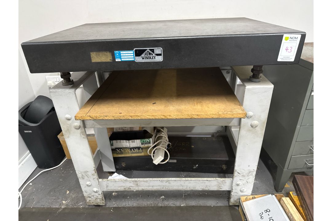 Crown Windley Granite Inspection Bench - Image 1 of 5