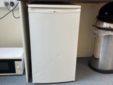 LG Under Counter Fridge - No Reserve
