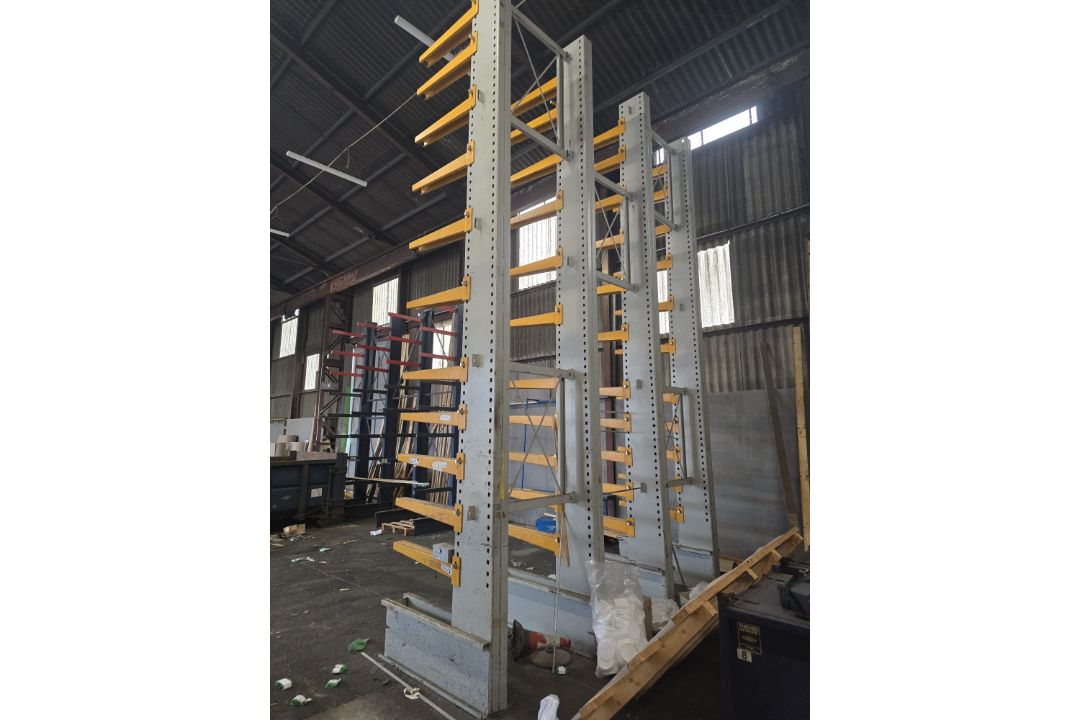 No Reserve- Free Standing Cantilever Racking Set, 6m In Height, 3.9m Wide - Image 2 of 6
