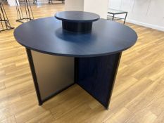 Circular Table With Central Display Plinth - No Reserve
