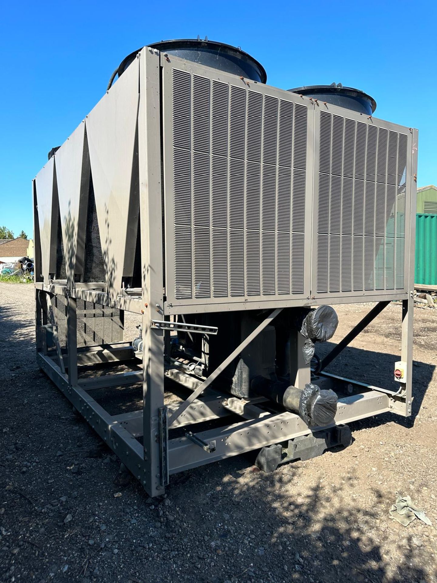 York International Industrial Water Chiller Model YLAA 0300 - Image 2 of 4