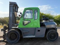 2008 Heli 10 Tonne Diesel Forklift, 3.3m Lift, Side Shift, Fork Positioner, Full Cab, 8194 Hours