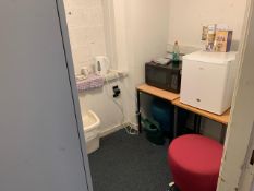 Contents Of Room AT8- No Reserve