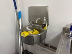 Stainless Steel Wall Sink- No Reserve